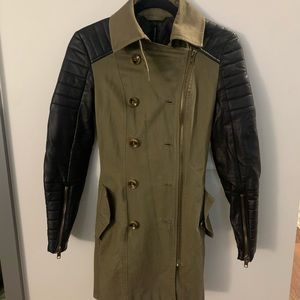Cute outer coat! Lightly worn, faux leather
